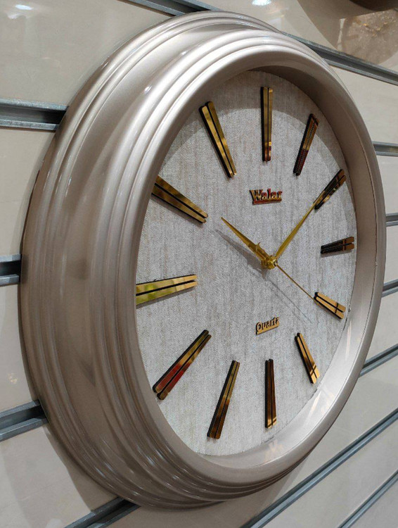 Valar Wall Clock Model 540