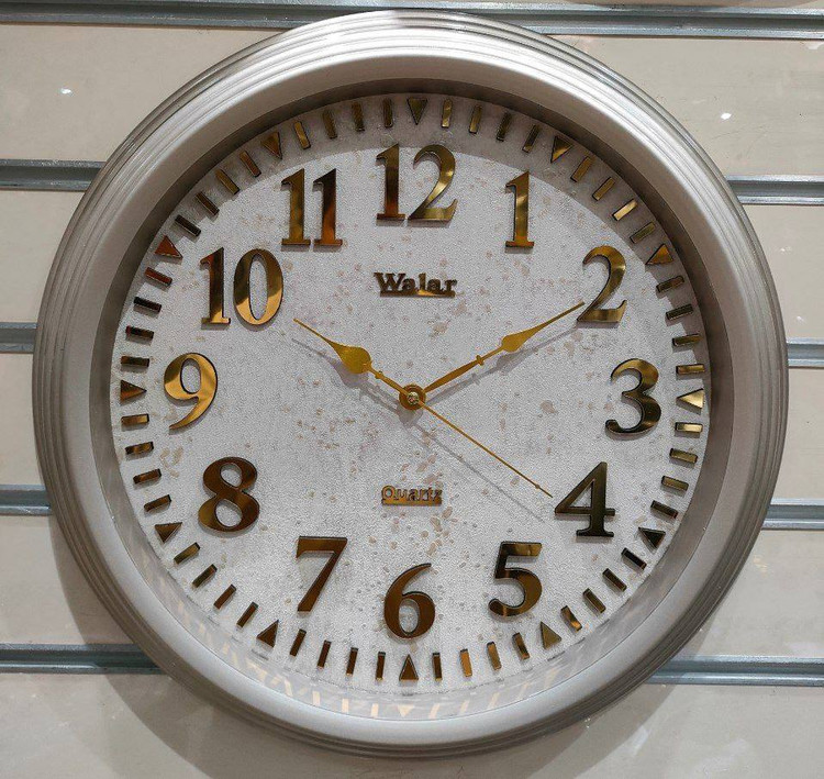 Valar Wall Clock Model 550